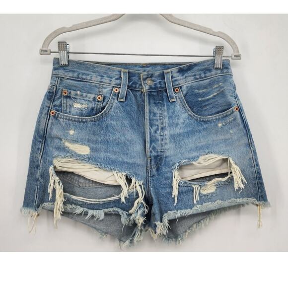 Levi's Light Wash Raw Hemline‎ 501 Jeans Size 26 Button Fly Destroyed